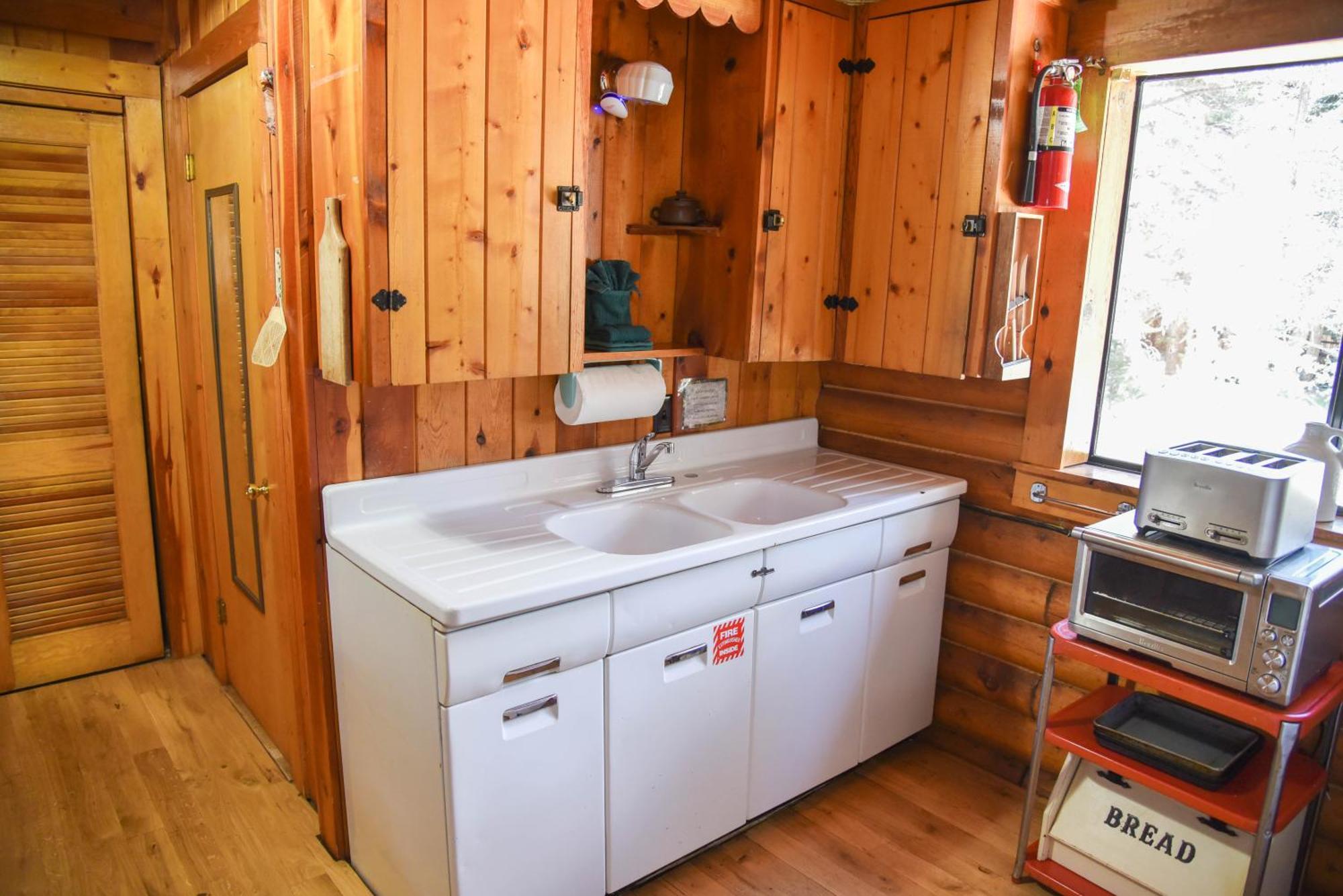 Bear Bait Cabin In Upper Valley With High Speed Wifi Red River Eksteriør billede