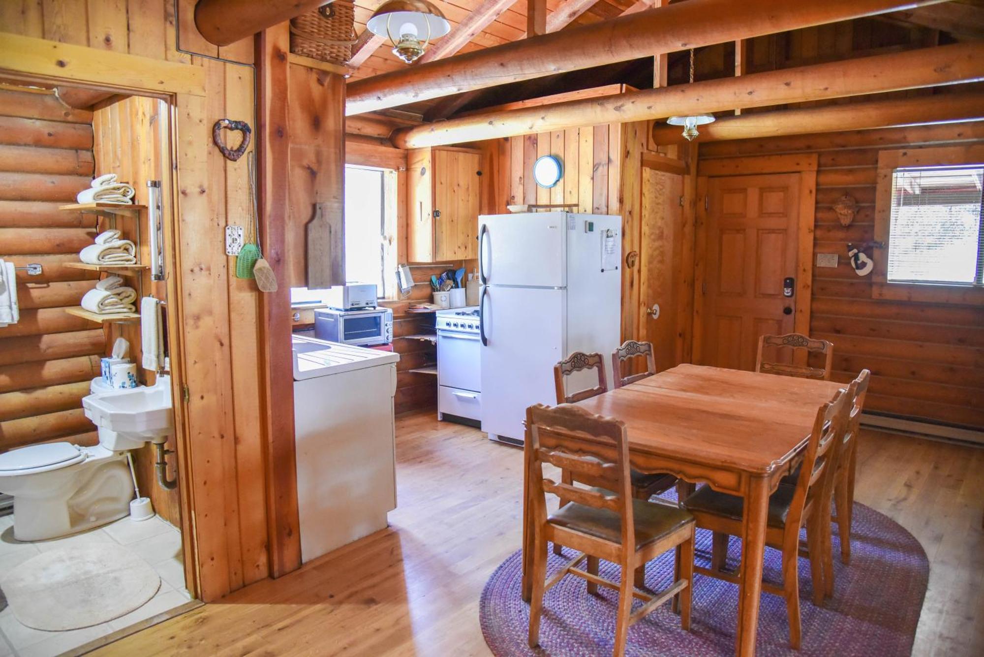Bear Bait Cabin In Upper Valley With High Speed Wifi Red River Eksteriør billede